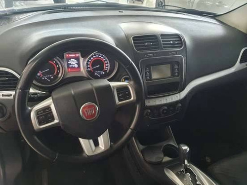 Fiat Freemont 2.4 Emotion 16v Gasolina 4p Automático