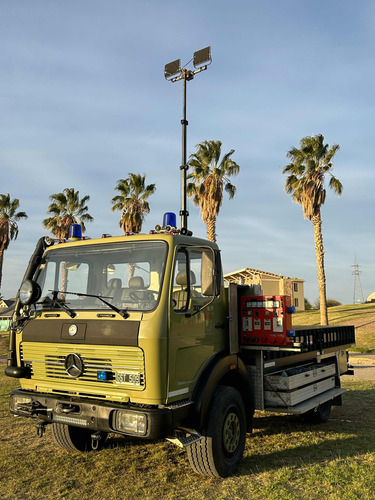 Camión Mercedes Benz 4x4