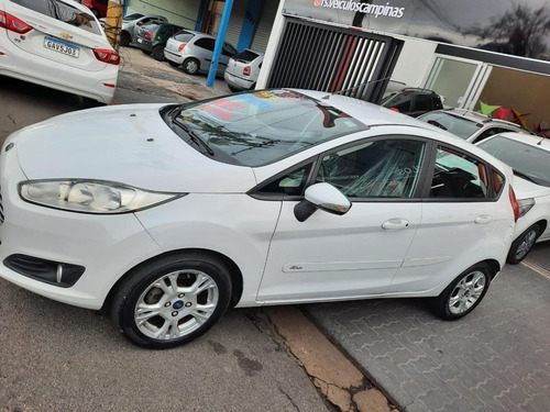 Ford New Fiesta Hatch Se 1.6 16v Powershift