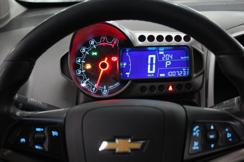 Imagem 13 de 14 de Chevrolet Sonic 1.6 Ltz Sedan 16v Flex 4p Automático