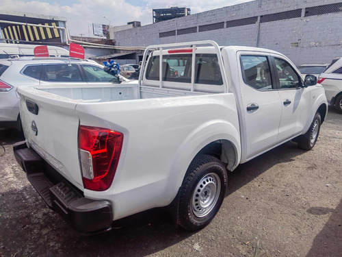 Nissan Frontier 2.5 Se Dc 4X2 Mt