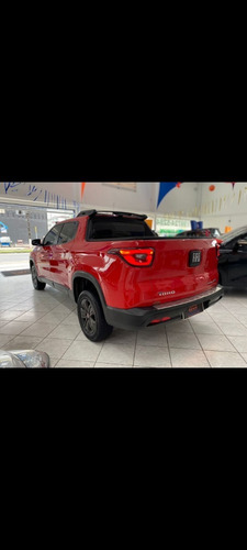 Imagem 7 de 13 de Fiat Toro