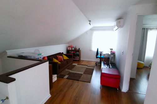 Amplia /comoda Casa 5 D,3 Estac Y 2 Bodegas (89411)