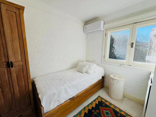 Preciosa Casa En Montoya A Metros Del Mar. Muy Buenas Comodidades Con Excelente Equipamiento