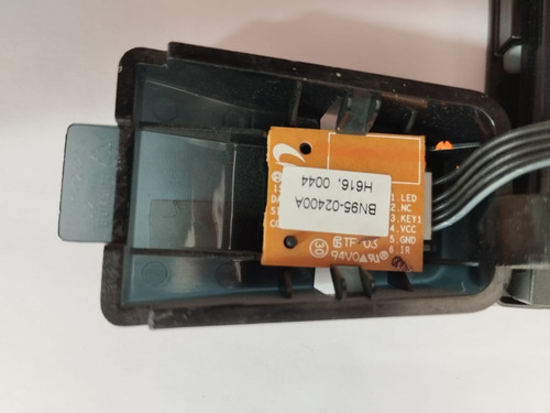 Botón De Encendido Bn95-02400a Y Módulo Wifi Wdf10q (Usado)