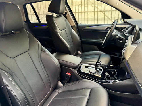 BMW X3 2.0 sDrive20iA At
