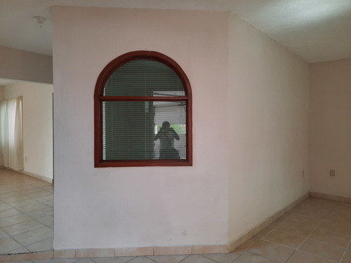 Casa En Venta En Puente Moreno Veracruz Tres Recamaras Qh2 21-9192