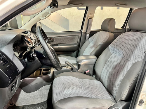 Toyota Toyota Hilux Cd4x2 Sr 2015