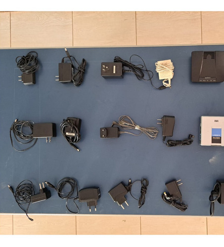 Lote De Fontes E Aparelhos Eletrônicos Usados.
