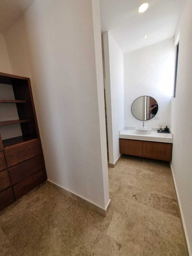 Casa En Venta En Residencial Lenora, Temozón Norte