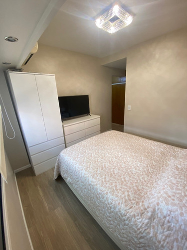 Imagen 13 de 14 de Departamento 2 Ambientes Con Cochera Belgrano R