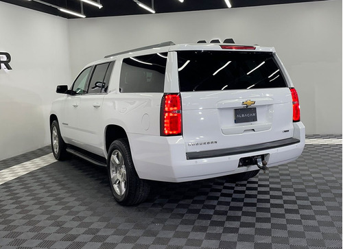 Chevrolet Suburban 5.3 Lt V8 At