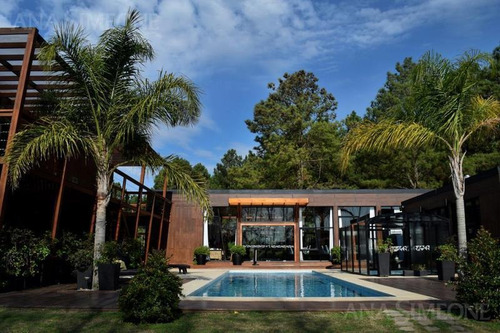 Hotel - Carmelo - Colonia - Uruguay - Venta