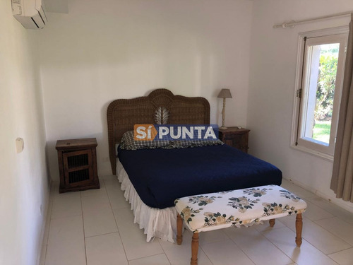 Imagen 18 de 30 de Casa En Alquiler -laguna Blanca