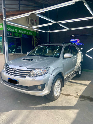 Toyota SW4 3.0 Srv 5l 4x4 Aut. 5p 163 hp