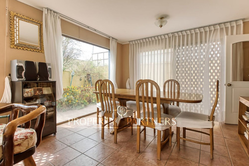 Casa De 3 Dormitorios Más Servicios En Jardines De...