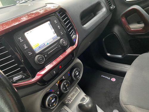 Fiat Toro 1.8 16v Opening Edition Plus Flex 4x2 Aut. 4p