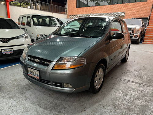 Chevrolet  Aveo .