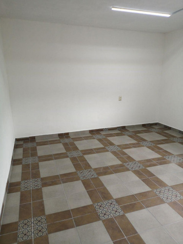 Imagen 3 de 14 de 3 Locales Comerciales Y Enorme Casa Centrica En Remate¡