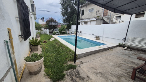 Casa 3 Dormitorios! Villa Carlos Paz Con Piscina!!
