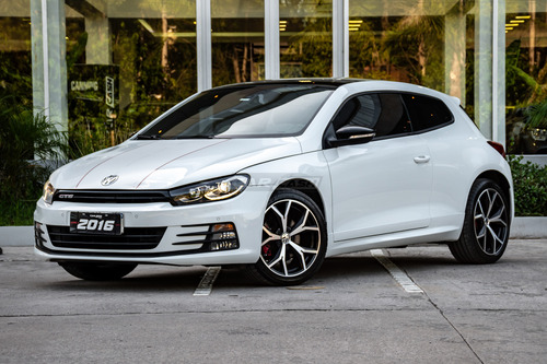 Volkswagen Scirocco 2.0 Tsi 211cv Dsg