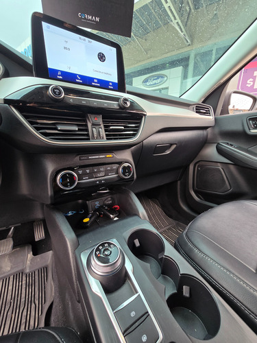 Ford Escape 2.5 Trend Advance At