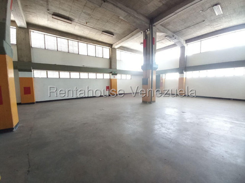 Amplia Y Cómoda Pb Tipo Deposito / Nave Industrial En Palo Verde 25-24132 Mvg
