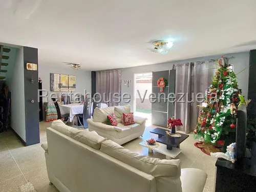 Casa En Venta, Urb. Palo Verde