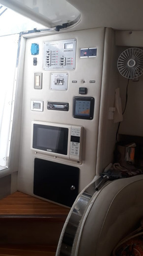Crucero 320