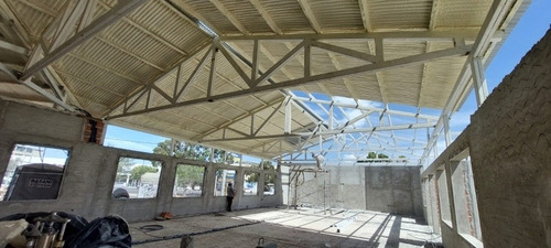 Imagen 2 de 5 de Poliuretano Expandido Proyectado
