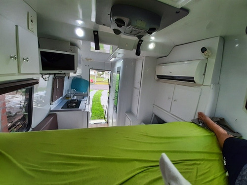 Imagem 1 de 8 de Motorhome Dodge Ram 4x4 Com Grand Camper