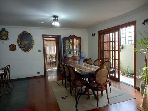 Imagem 4 de 15 de Casa Assobradada Maravihosa, Ampla, Com 240m2 Com 4 Dormitórios, Área Gourmet, 4 Vagas - Tw16872