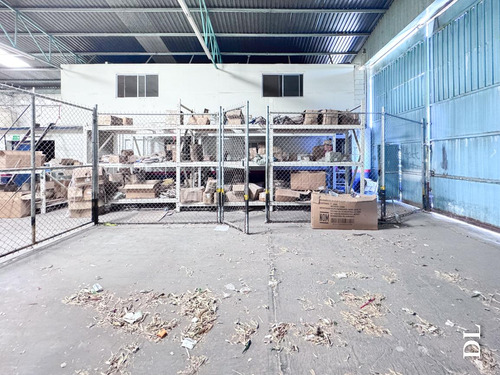 Venta De Bodega Industrial O Comecial Col Granjas Chihuahua