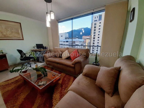 Cómodo Apartamento Amoblado Totalmente Remodelado En Chacao. Mls#24-18585 Ch.