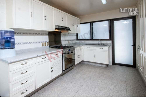 Casa En Venta En Villas Del Campestre, Con Excelente Ubicación Y Espacios Muy Amplios, En Excele...