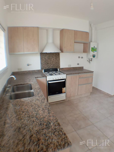 Alquilo Duplex 3dorm En Nuevo Poeta Lugones Patio Con Asador