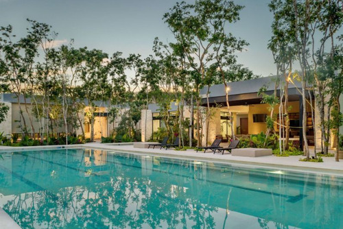 Casa Con Jardin Y Alberca Privada, Residencial Con Amenidad