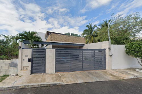 Casa En Venta En Montebello Merida A0512