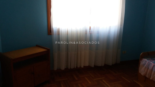 Casa De 4 Dormitorios En Venta En Mansa, Punta Del Este.