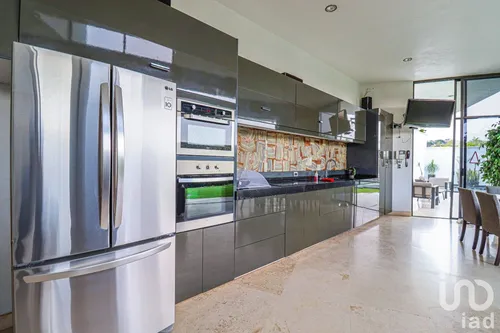 Venta Casa 3 Ambientes Burgos Bugambilias