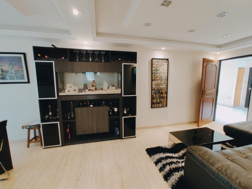 Apartamento En Res. Palma De Oro Cod. India-1598