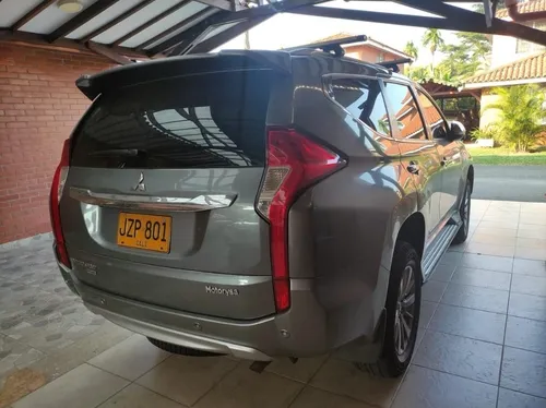 Montero Mitsubishi Sport 3.0 Gasolina 4x2 Modelo 2020 Único