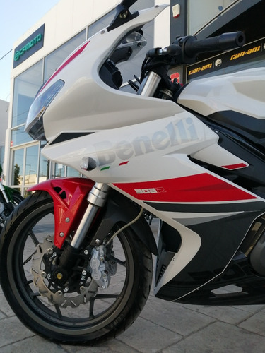 Imagen 7 de 8 de Benelli 302 R