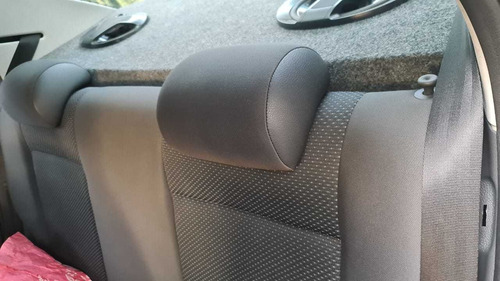 Volkswagen Voyage 2015 1.6 Msi Trendline Total Flex 4p