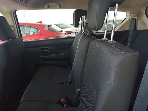 Imagen 11 de 15 de Suzuki Ertiga 2020 1.5 Glx