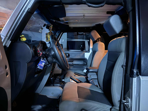 Jeep Wrangler 3.8 Sport