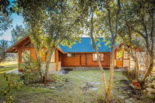 Imagen 9 de 26 de Se Vende 3.5 Hectáreas - Con Cabaña 79 M2 Quincho Galpón - Las Golondrinas - Lago Puelo Chubut