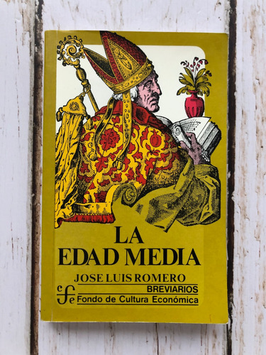 La Edad Media / José Luis Romero