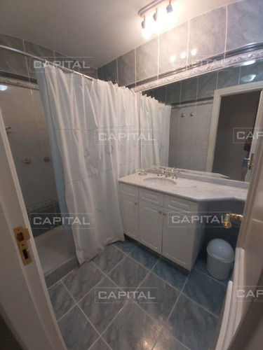 Imagen 19 de 29 de Venta De Apartamento Tres Dormitorios Sobre Playa Mansa En Inmejorable Ubicación - Punta Del Este Mansa