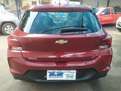 Imagem 9 de 10 de Chevrolet Onix Hatch Lt 1.0 12v Flex 5p Mec. Flex Manual